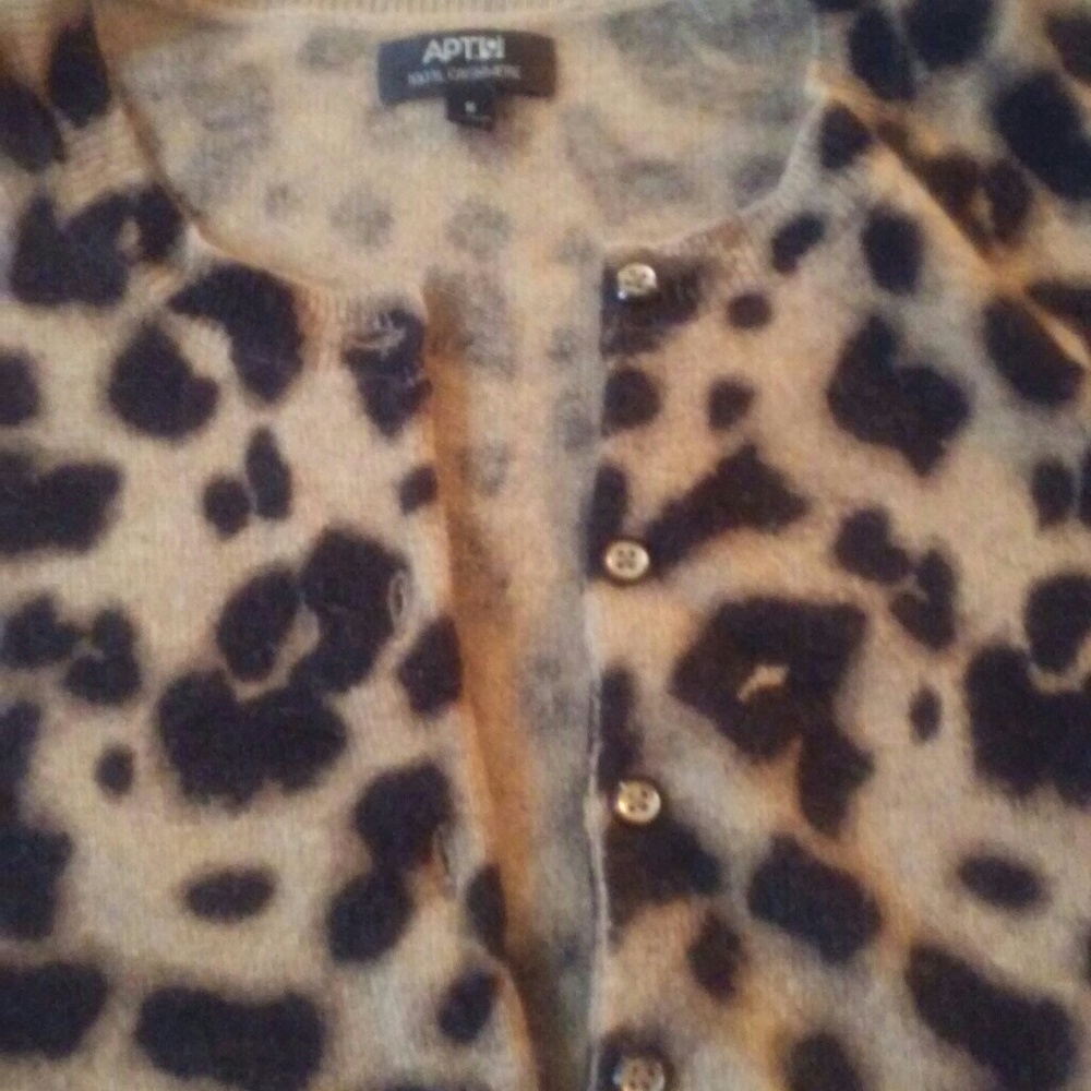 Cashmere sweater